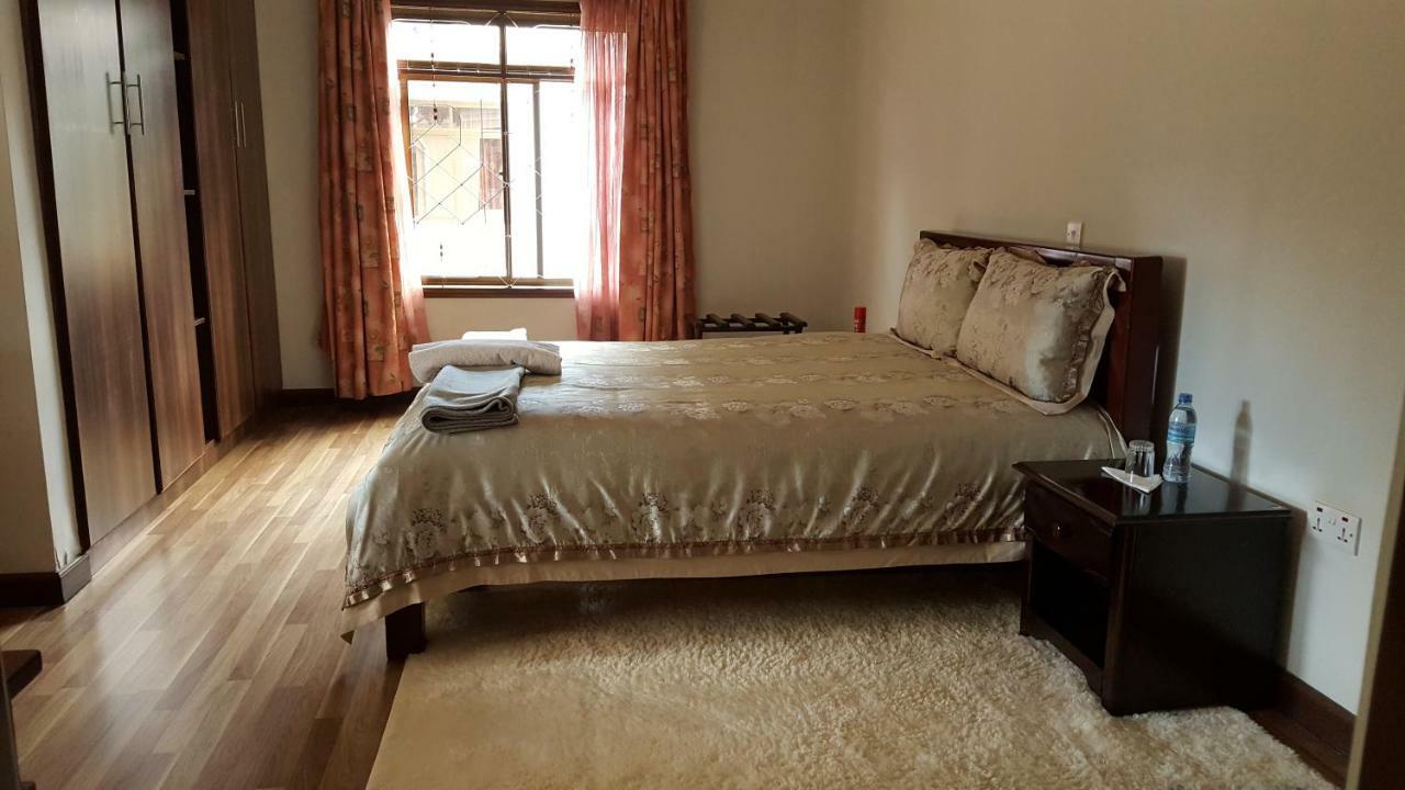 Kilimanjaro Country House Moshi Esterno foto