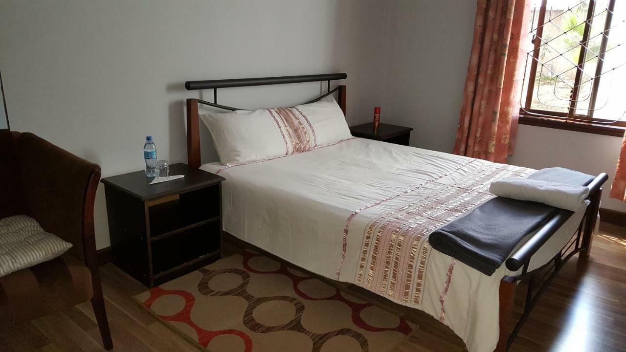 Kilimanjaro Country House Moshi Esterno foto